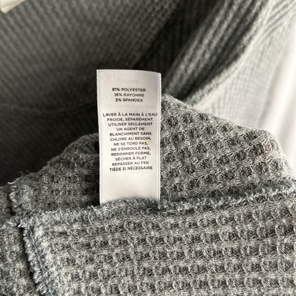 Nordstrom Caslon Hi/Lo waffle Knit Top - Picture 4 of 4